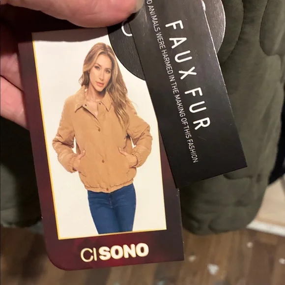 Green jacket - Picture 2 of 3